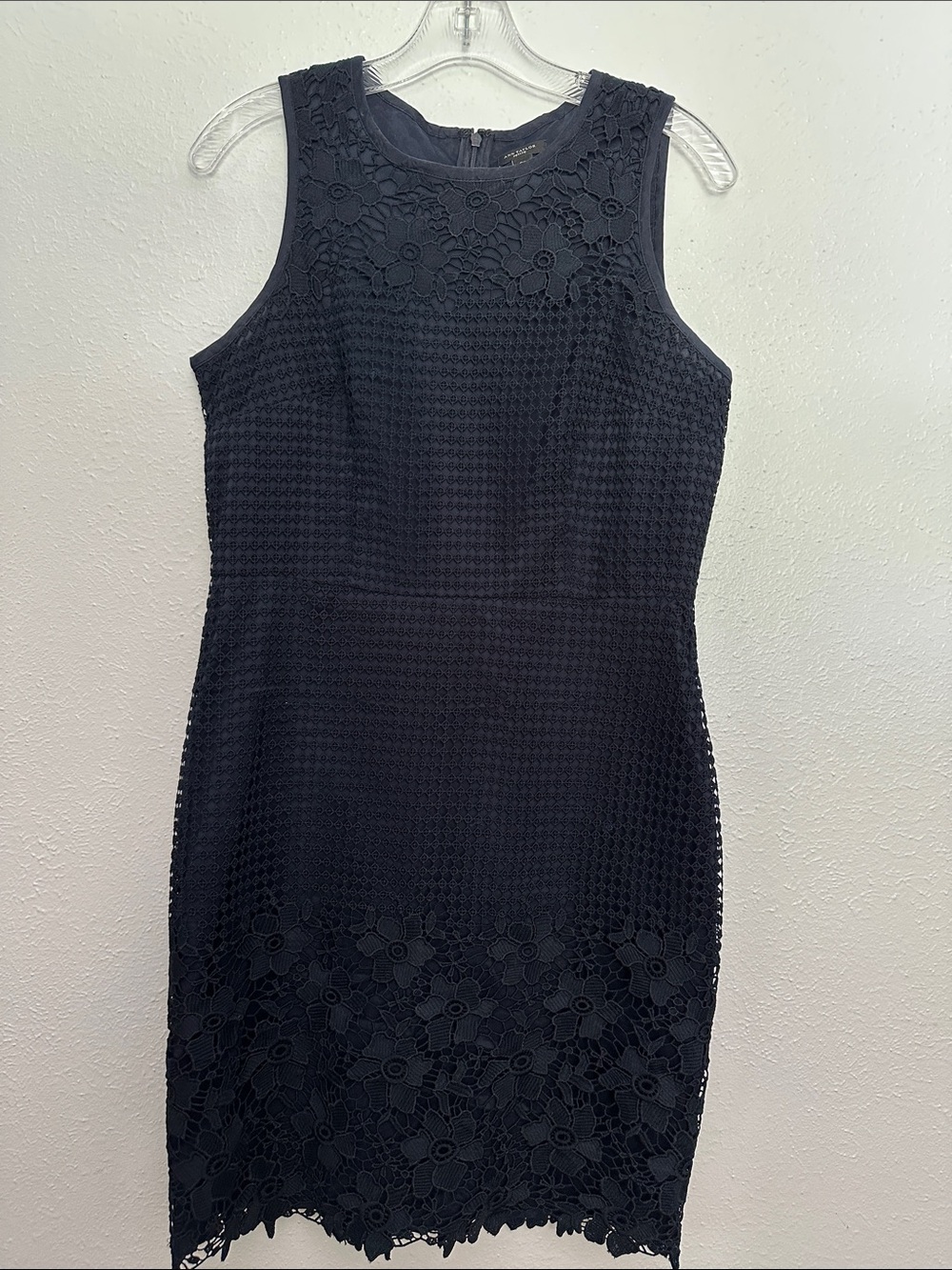 Ann Taylor Sleeveless Lace Dress